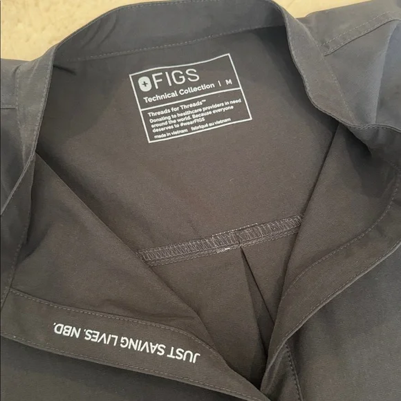 Figs Scrubs - Picture 3 of 6